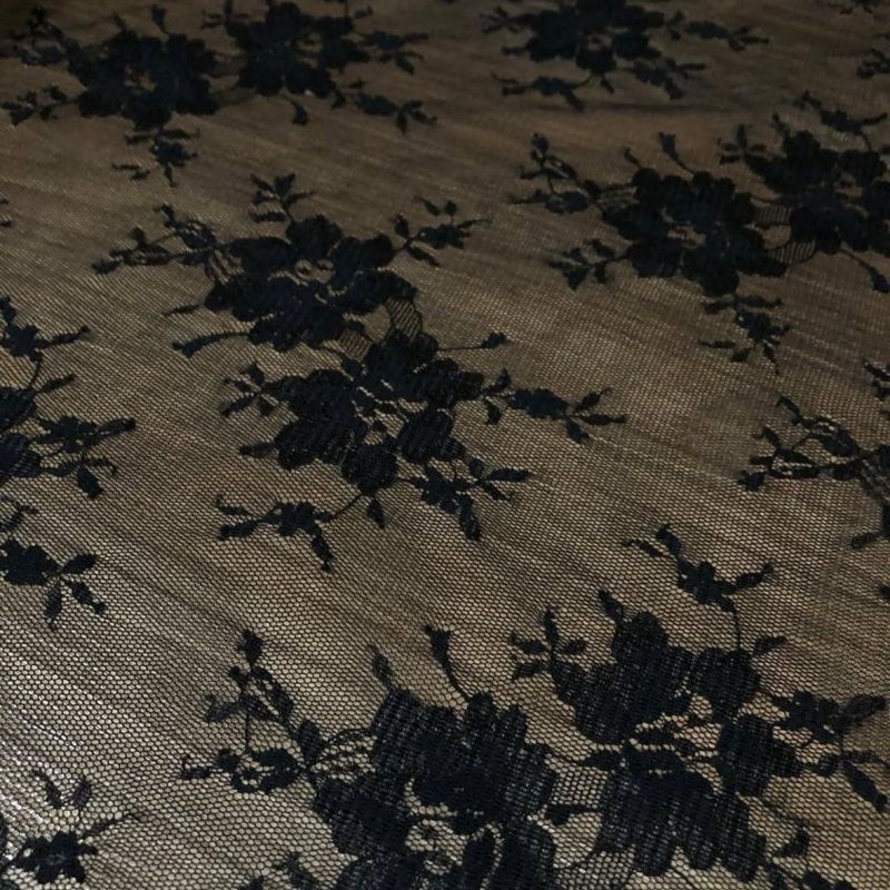 Tecido Renda chantilly preta