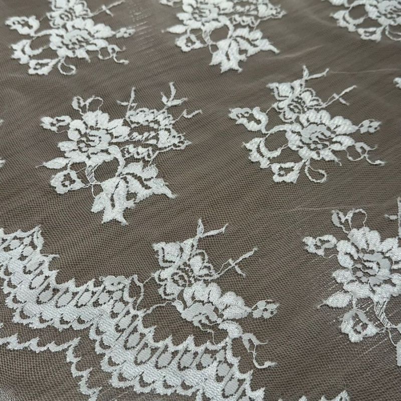 Tecido Renda Chantilly Off White II • Conexão Tecidos