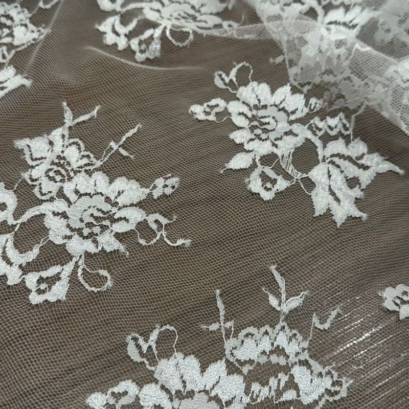 Tecido Renda Chantilly Off White II • Conexão Tecidos