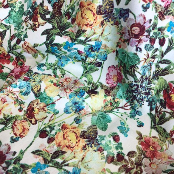 Tecido Sarja Leve Borboletas No Jardim • Conexão Tecidos