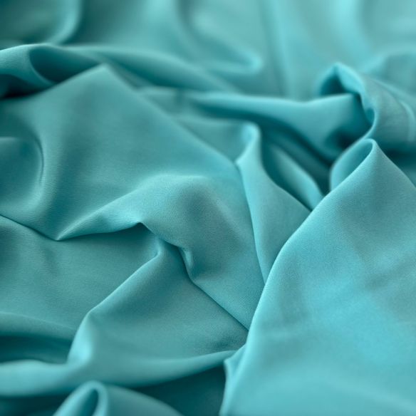 TECIDO CREPE DE CHINE AZUL EGEU • Conexão Tecidos