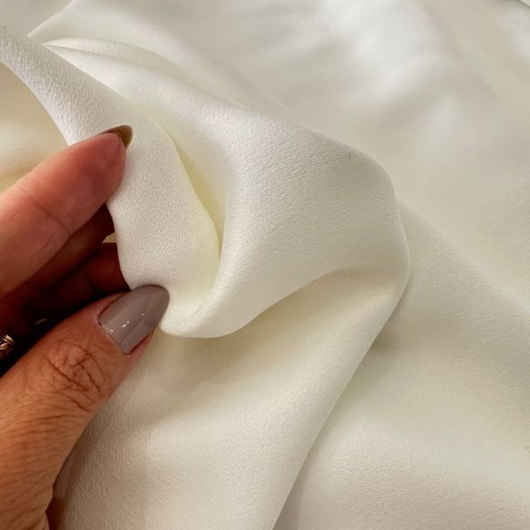 Tecido Crepe Patou Branco • Conexão Tecidos