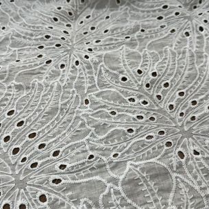 LESE DE ALGODÃO BRANCA ANGLAISE • Conexão Tecidos 2