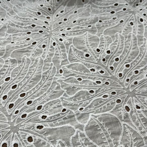 Tecido Lese De Algodão Branca Anglaise • Conexão Tecidos