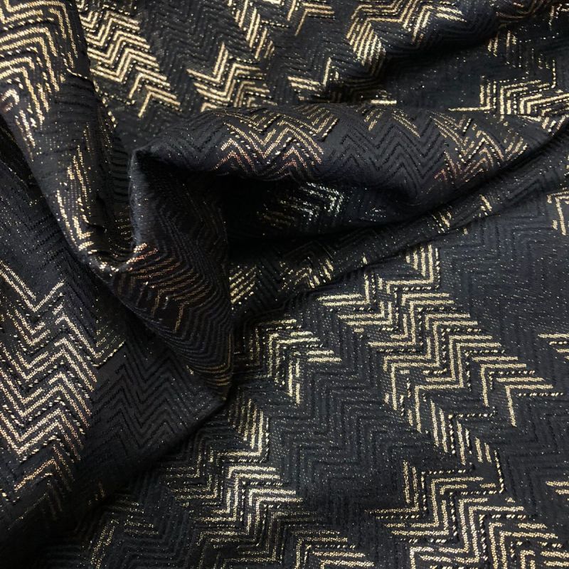 Tecido Jacquard Leve Black & Gold • Conexão Tecidos