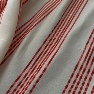 LINHO MISTO LISTRAS RED • Conexão Tecidos 2