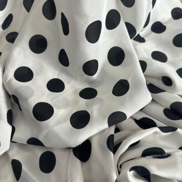 Tecido Crepe de Chine Estampado Poá • Conexão Tecidos