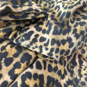 TECIDO CREPE DE CHINE ESTAMPA ANIMAL PRINT V • Conexão Tecidos 2