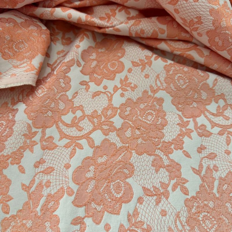 Tecido Jacquard Floral Dupla Face Relevo Salmão • Conexão Tecidos