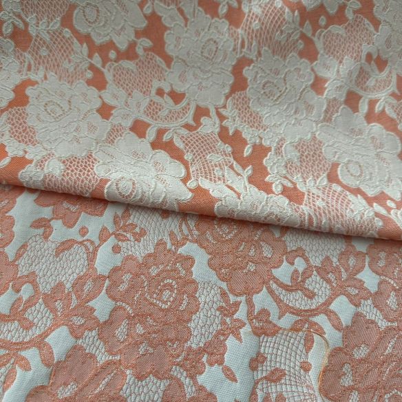 Tecido Jacquard Floral Dupla Face Relevo Salmão • Conexão Tecidos