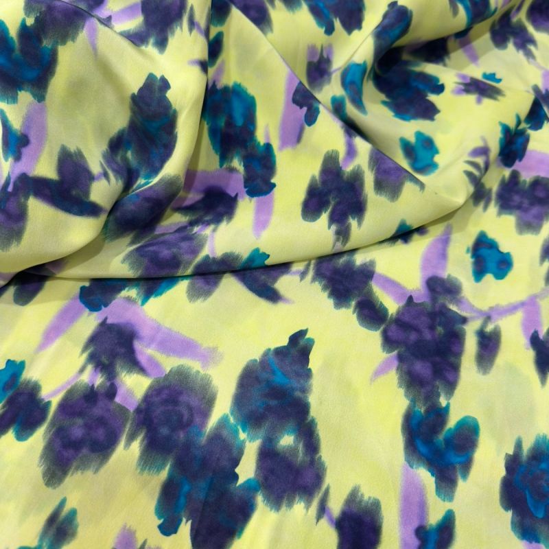 Tecido Crepe de Chine Estampado Jardim Monet Tropical • Conexão