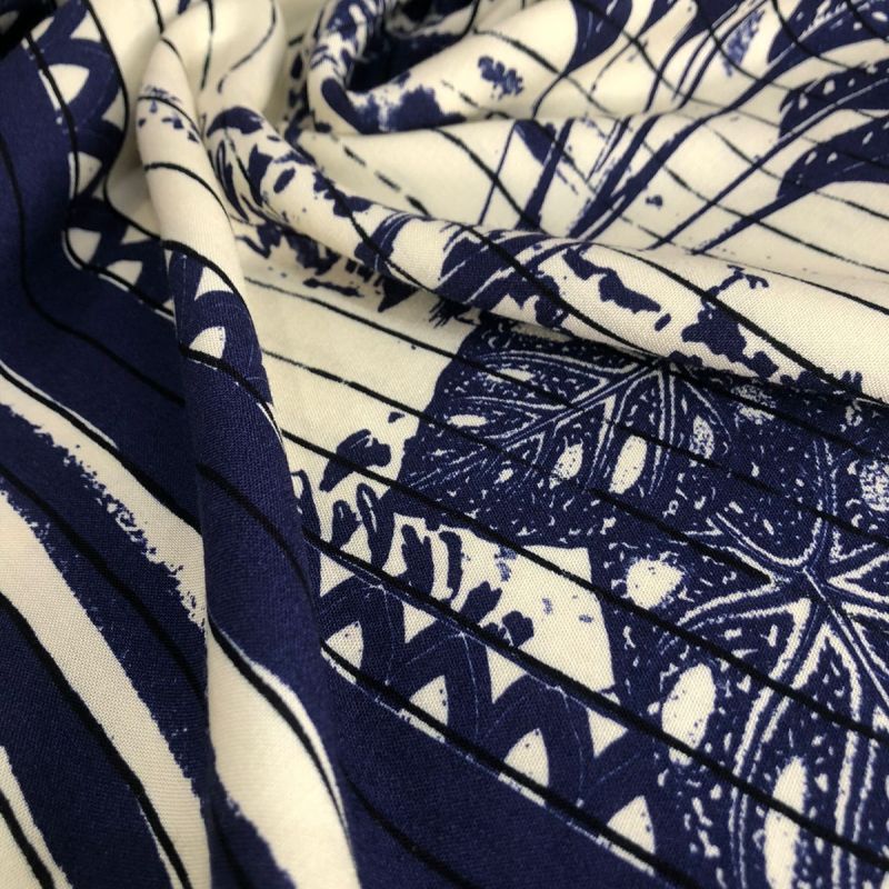 Tecido Viscose Estampada Barrado Blue • Conexão Tecidos