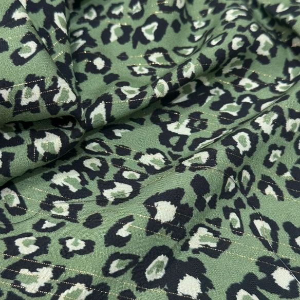 Tecido Viscose Estampada Verde Selvagem Foil • Conexão Tecidos