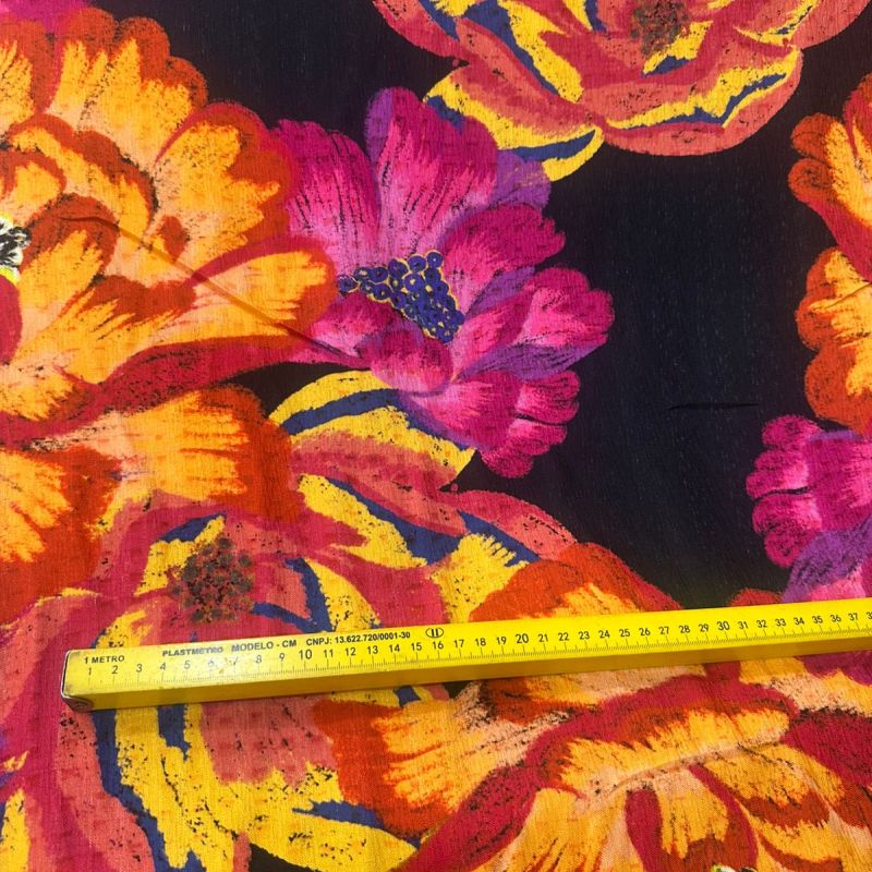 Tecido Viscose Maquinetada Estampada Brasa Floral • Conexão Tecidos