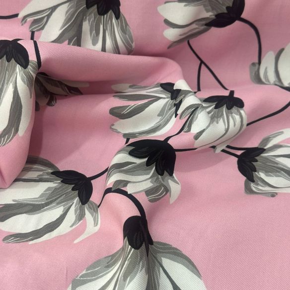 Tecido Viscose Estampada Lírio Do Oriente • Conexão Tecidos