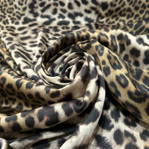 Tecido Cetim de Seda Estampado Leopardo • Conexão Tecidos