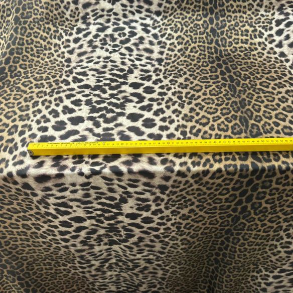 Tecido Cetim de Seda Estampado Leopardo • Conexão Tecidos