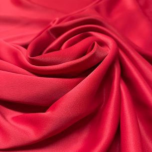 Tecido Crepe Patou Vermelho Royal • Conexão Tecidos