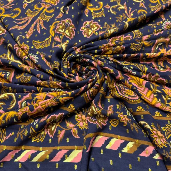 Tecido Viscose Estampada Barrado Luxo Oriental Foil • Conexão Tecidos