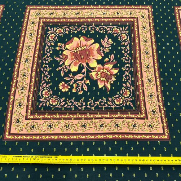 Tecido Viscose Estampada Quadros Boho Foil • Conexão Tecidos