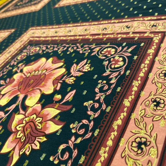 Tecido Viscose Estampada Quadros Boho Foil • Conexão Tecidos