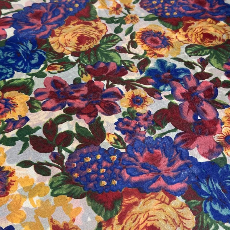 Tecido Palha De Seda Estampada Jardim Clássico Multicolor • Conexão