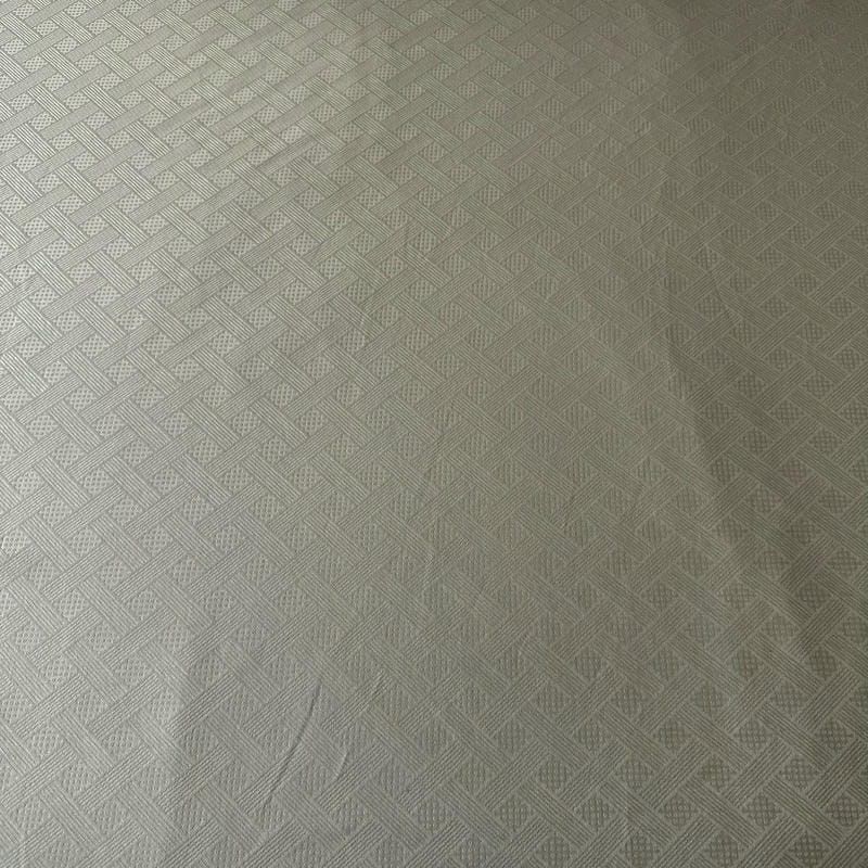 Tecido Sarja Lisa Caqui Jacquard • Conexão Tecidos