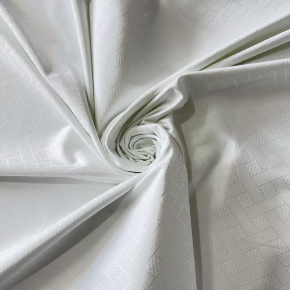 Tecido Sarja Lisa Branco Jacquard • Conexão Tecidos