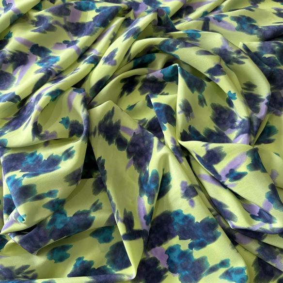 Tecido Crepe de Chine Estampado Jardim Monet Tropical