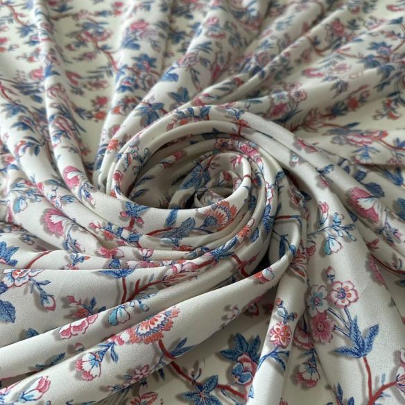 Tecido Crepe de Chine Estampado Floral Provence • Conexão Tecidos