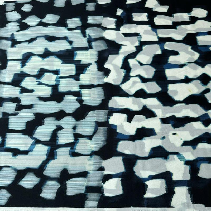Tecido Crepe de Chine Estampado Abstrato Urban • Conexão Tecidos