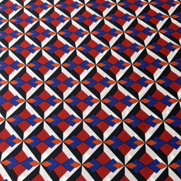 Tecido Crepe de Chine Estampado Retro Cube • Conexão Tecidos
