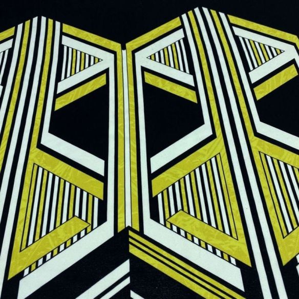 Tecido Crepe de Chine Estampado Chevron Amarelo • Conexão Tecidos