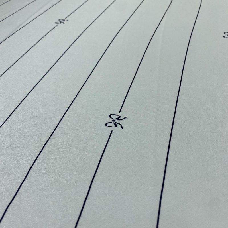 Tecido Crepe de Chine Estampado Lacinhos • Conexão Tecidos