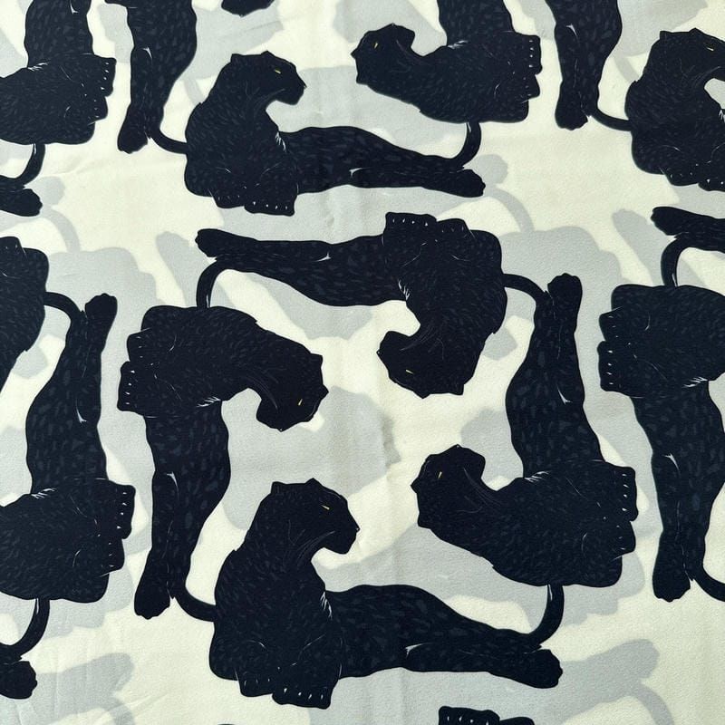 Tecido Crepe de Chine Estampado Animal Flow • Conexão Tecidos