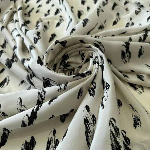 Tecido Crepe de Chine Estampado Cloud Daslu • Conexão Tecidos