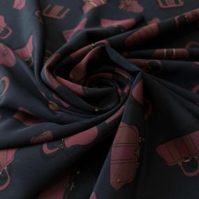 Tecido Crepe de Chine Estampado Bag Icons Chic • Conexão Tecidos 2