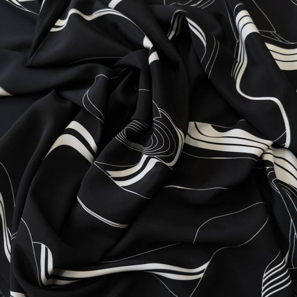 Tecido Crepe de Chine Estampado Flow Line Black • Conexão Tecidos