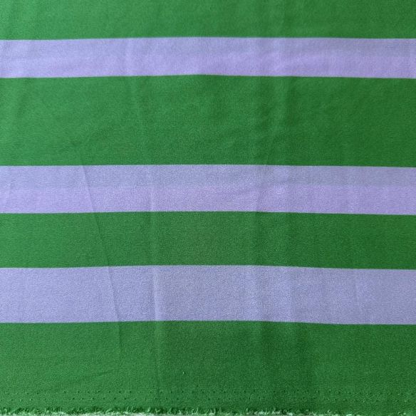 Tecido Crepe de Chine Estampado Green Stripe Fresh • Conexão Tecidos