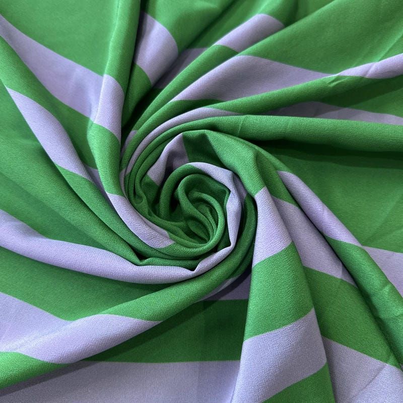 Tecido Crepe de Chine Estampado Green Stripe Fresh • Conexão Tecidos