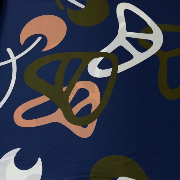 Tecido Crepe de Chine Estampado Shapes Blue • Conexão Tecidos