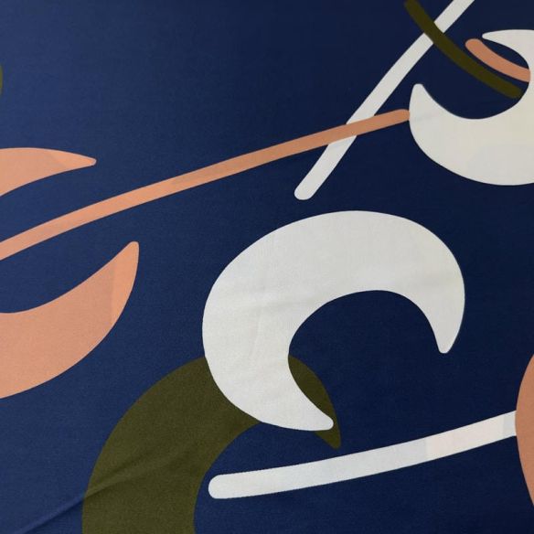 Tecido Crepe de Chine Estampado Shapes Blue • Conexão Tecidos