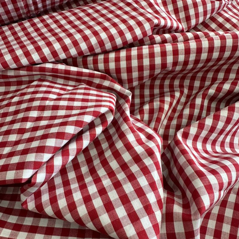 Tecido Tricoline Fio Tinto Vichy Vermelho Clássico • Conexão Tecidos
