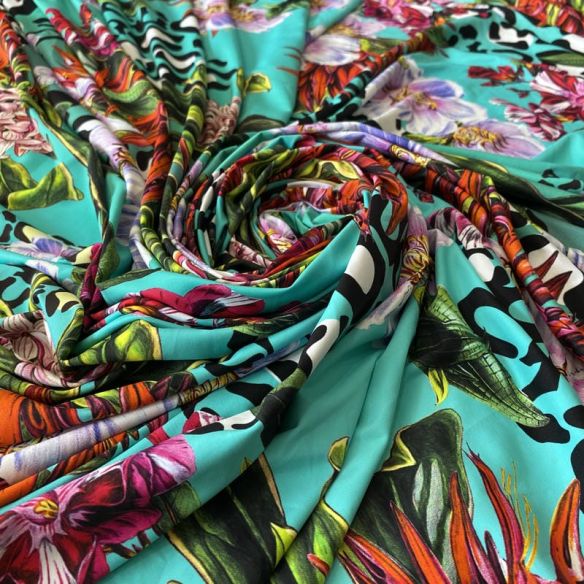 Tecido Malha Fluity Estampado Tropical Jungle Chic • Conexão Tecidos