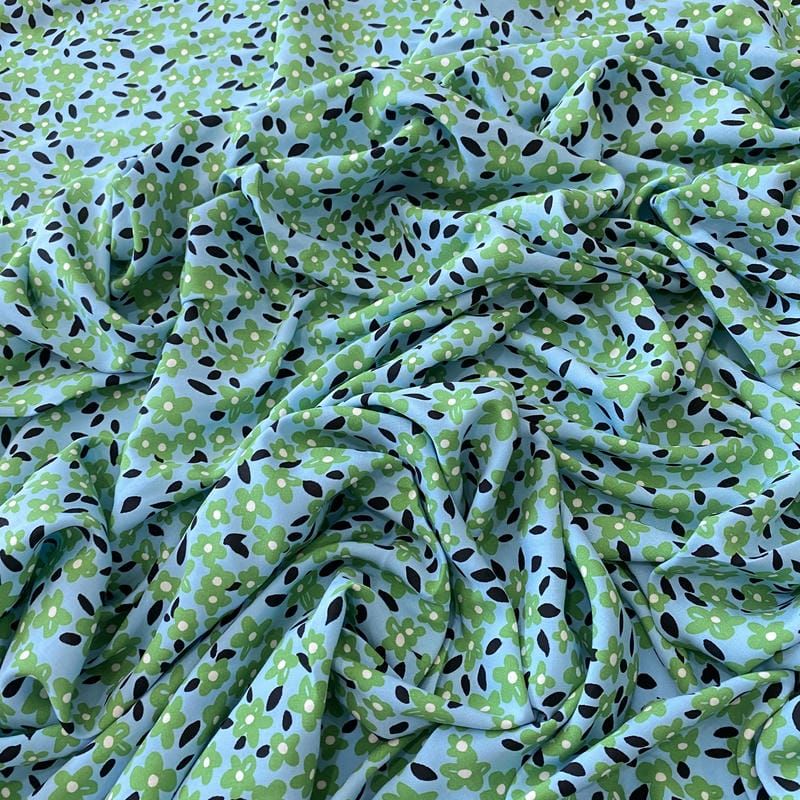 Tecido Viscose Estampada Floral Fresh Verde Sky • Conexão Tecidos