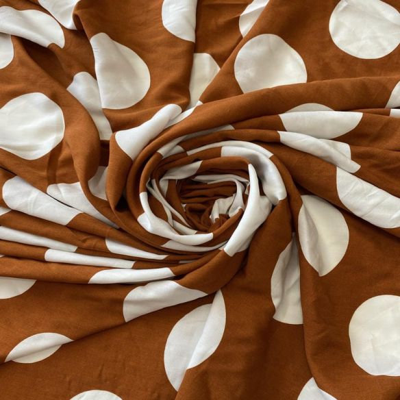 Tecido Viscose Estampada Poá Maxi Caramelo Chic • Conexão Tecidos