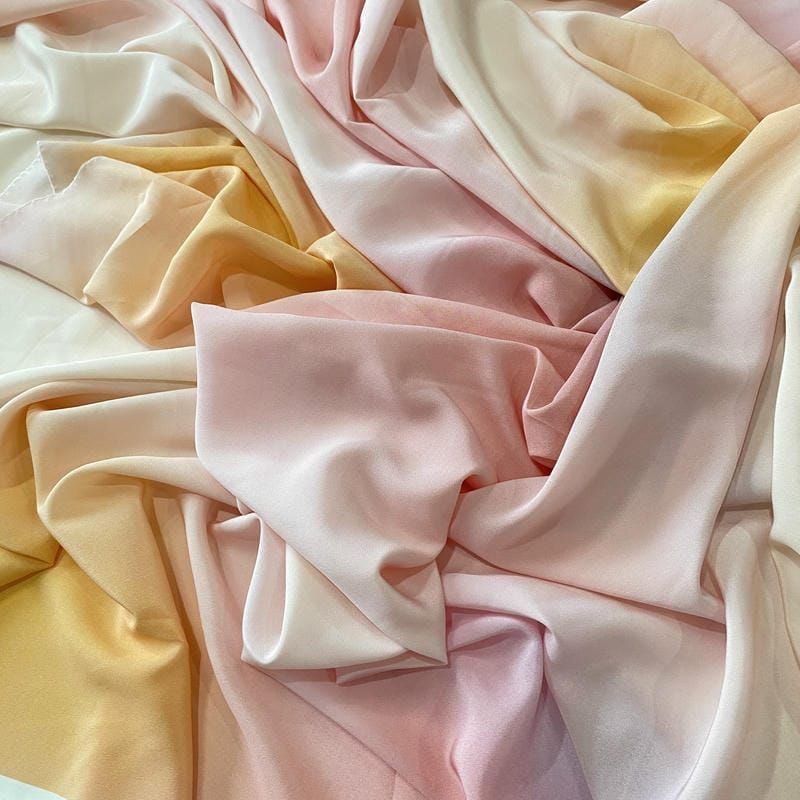 Tecido Crepe de Chine Estampado Nuage de Pétale • Conexão Tecidos