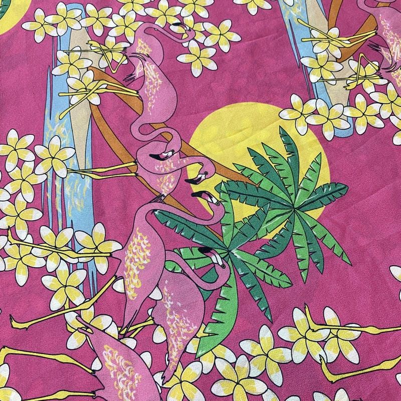 Tecido Crepe de Chine Estampado Flamingo Tropical • Conexão Tecidos
