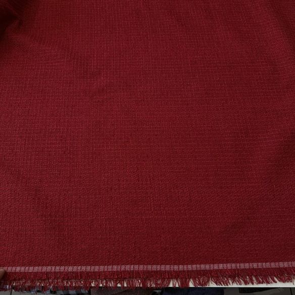Tecido Tecido Coenizado Tweed Vermelho Bordô.