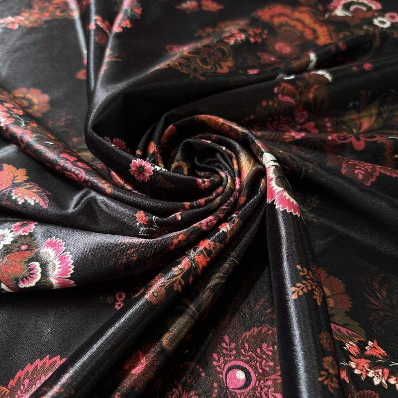 Tecido Veludo Cristal Leve Estampado Nordic Black